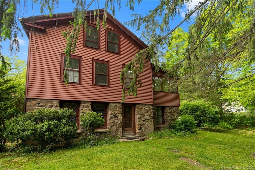 492 County Rd, Guilford, CT 06437 - photo 1