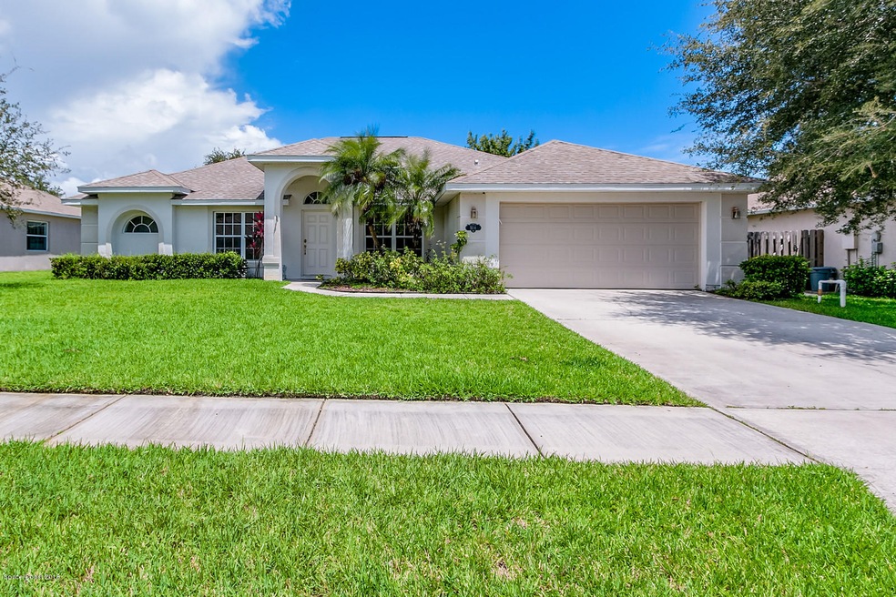 3214 Soft Breeze Circle