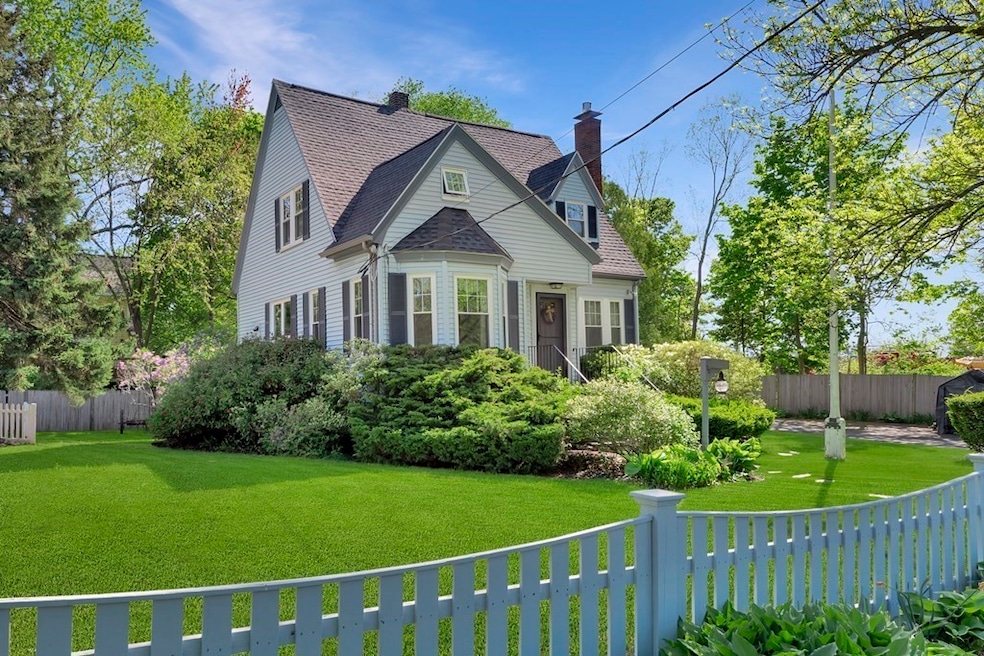 20 Warren St, Danvers, MA 01923 - photo 1