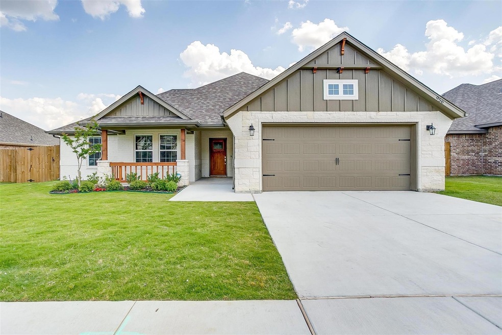 956 Sam St, Springtown, TX 76082 - photo 1