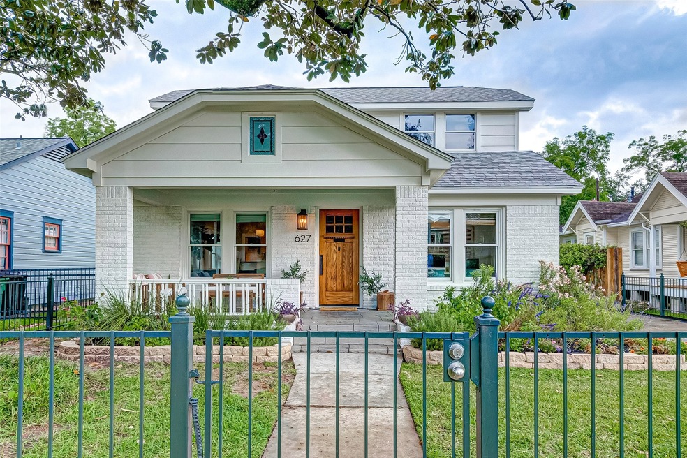 627 Peddie St, Houston, TX 77008 - photo 1