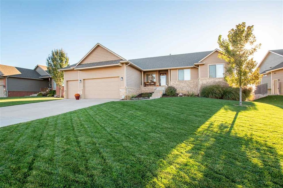 4114 N Rutgers Cir, Maize, KS 67101 - photo 1