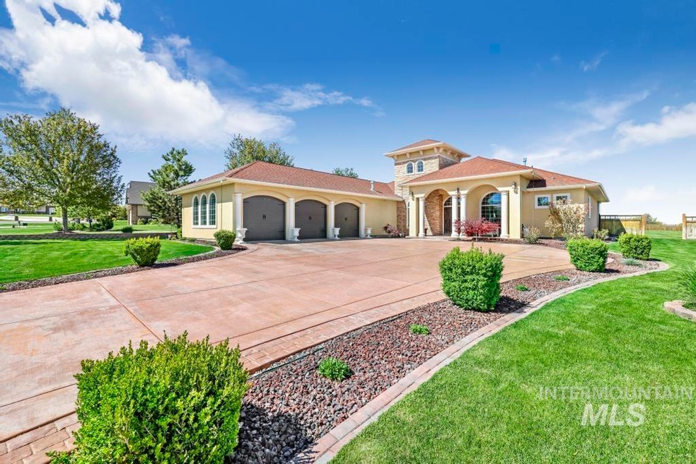 4041 N 3320 E, Twin Falls, ID 83301 - photo 1