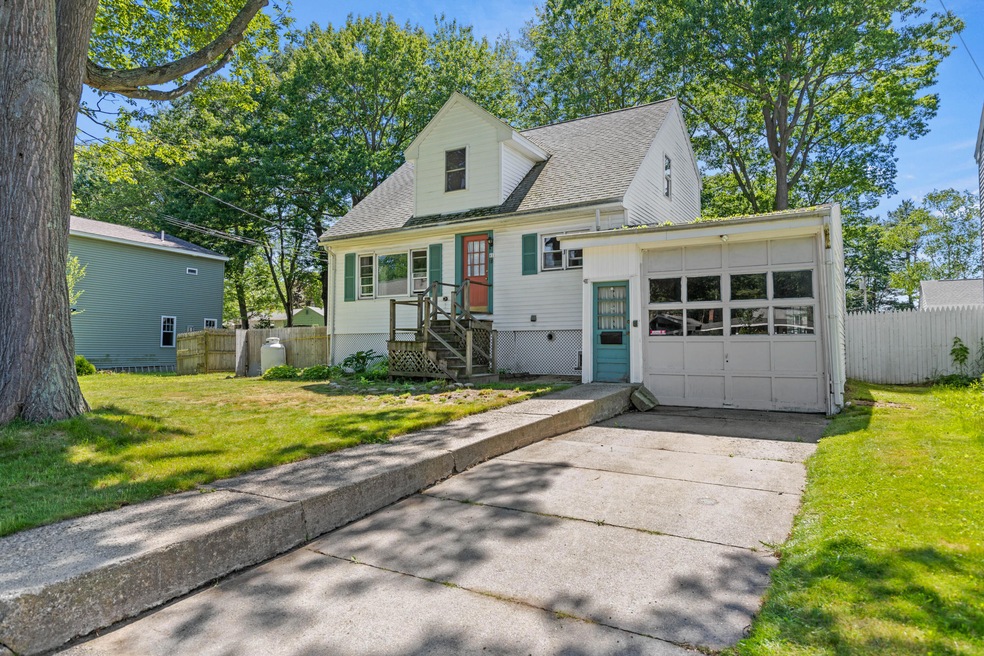 41 Linton St, South Portland, ME 04106 - photo 1