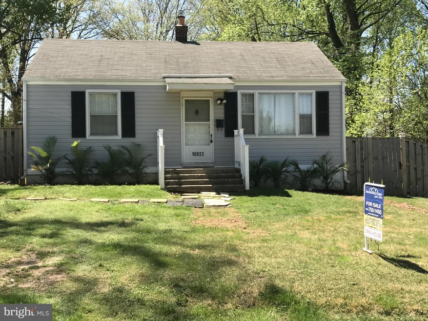 10823 Crest St, Fairfax, VA 22030 - photo 1