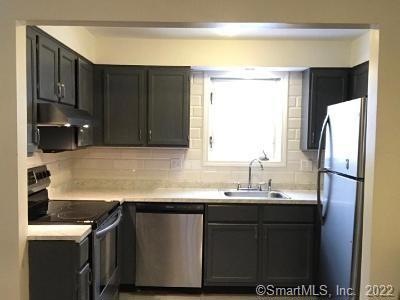 410 Farmington Ave unit N6, New Britain, CT 06053 - photo 1