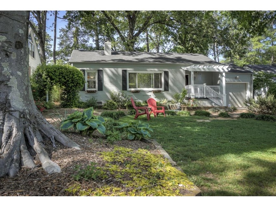 Adorable bungalow