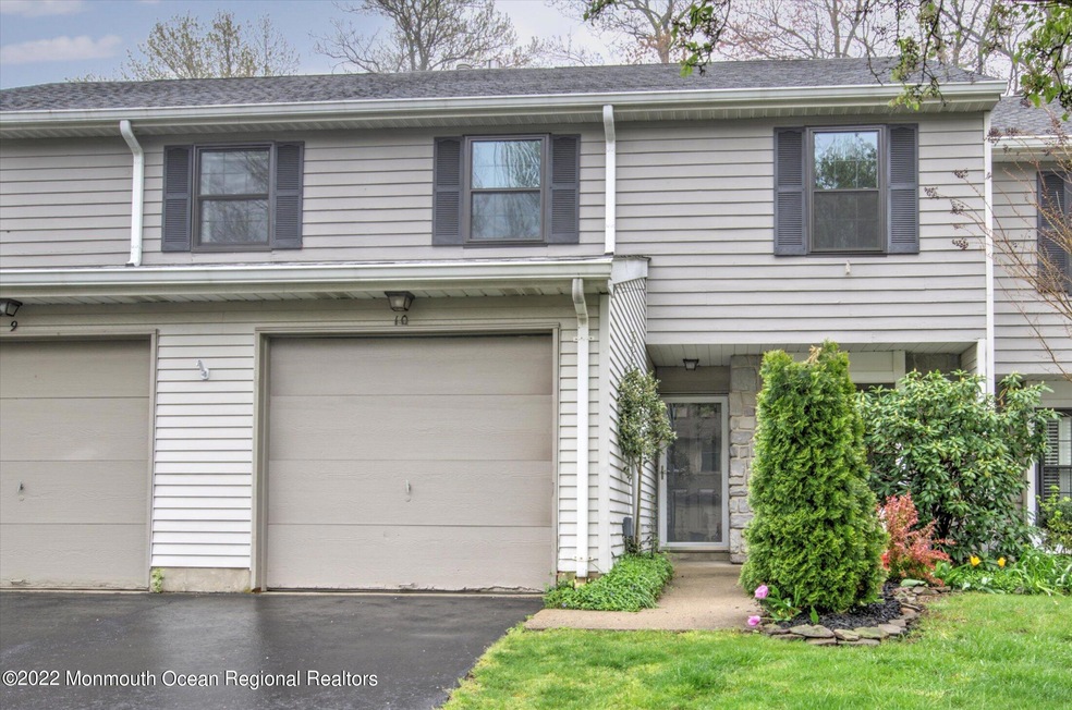 Kimberly Woods 2BR/2.5BA + Loft