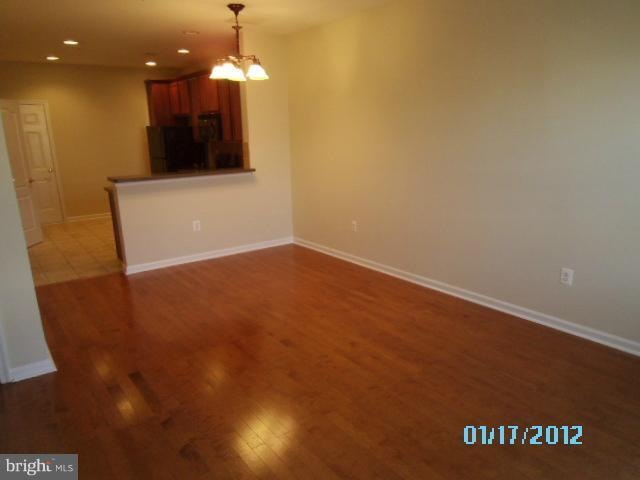 22709 Settlers Trail Terrace unit 11E, Ashburn, VA 20148 - photo 1