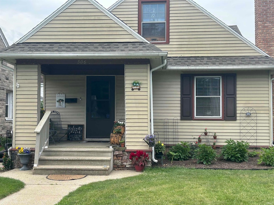 506 E Fairview Ave, South Bend, IN 46614 - photo 1