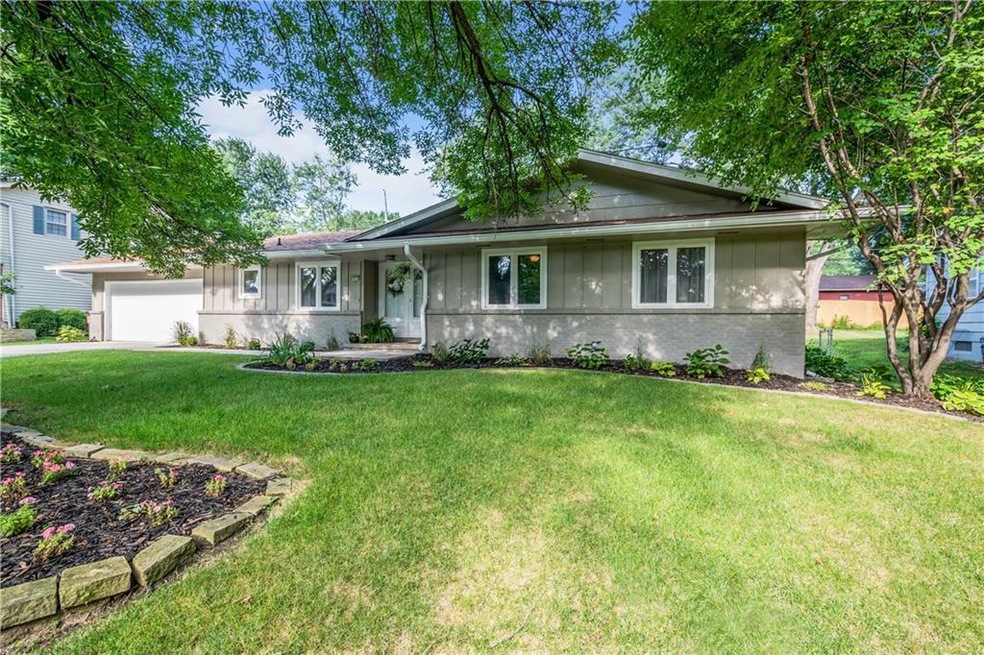 1914 80th St, Windsor Heights, IA 50324 - photo 1