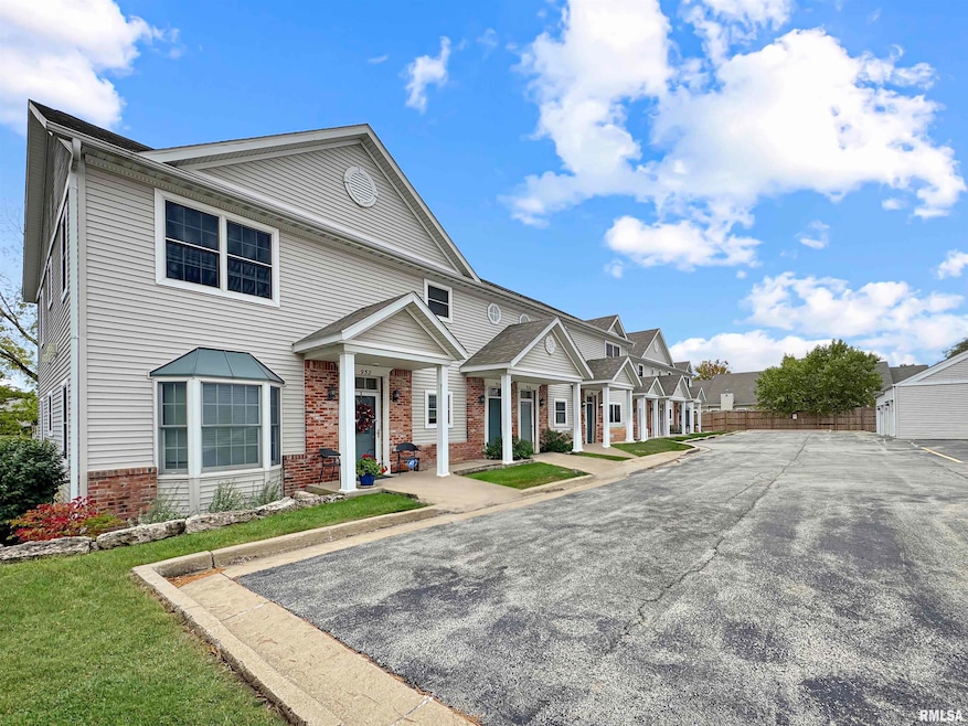 For Sale $165,000 • Co-Listing Agent