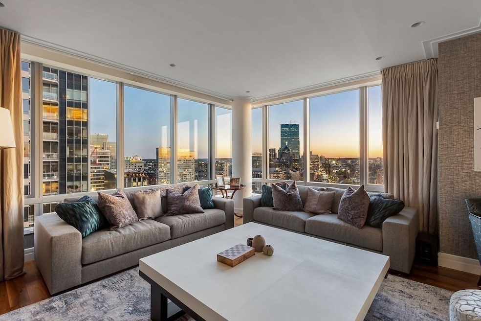 For Sale $4,550,000 • Co-Listing Agent