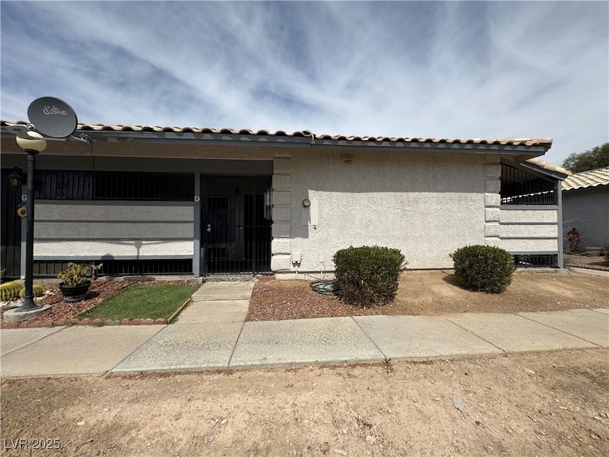 View of front of property with stucco siding