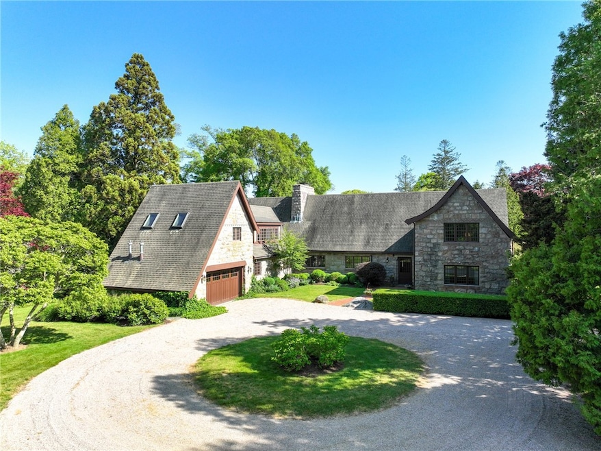 84 Wagner Rd, Westerly, RI 02891 - photo 1