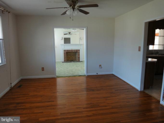 6701 Brooklyn Bridge Rd, Laurel, MD 20707 - photo 1
