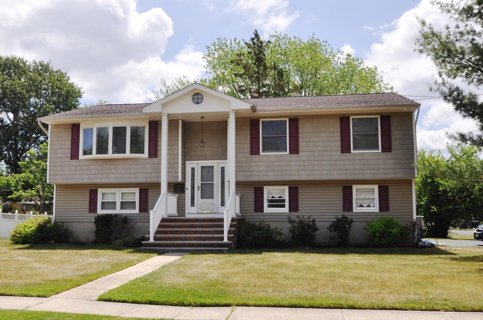 9 Sylvan front