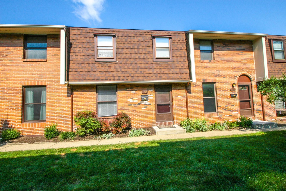 1785 Willoway Cir N-24