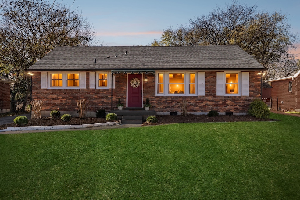 For Sale $425,000 • Co-Listing Agent