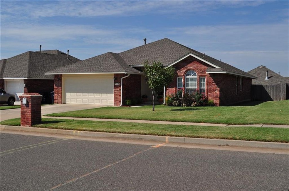 Priced to sell! This immaculate 3 bed, 2 bath home