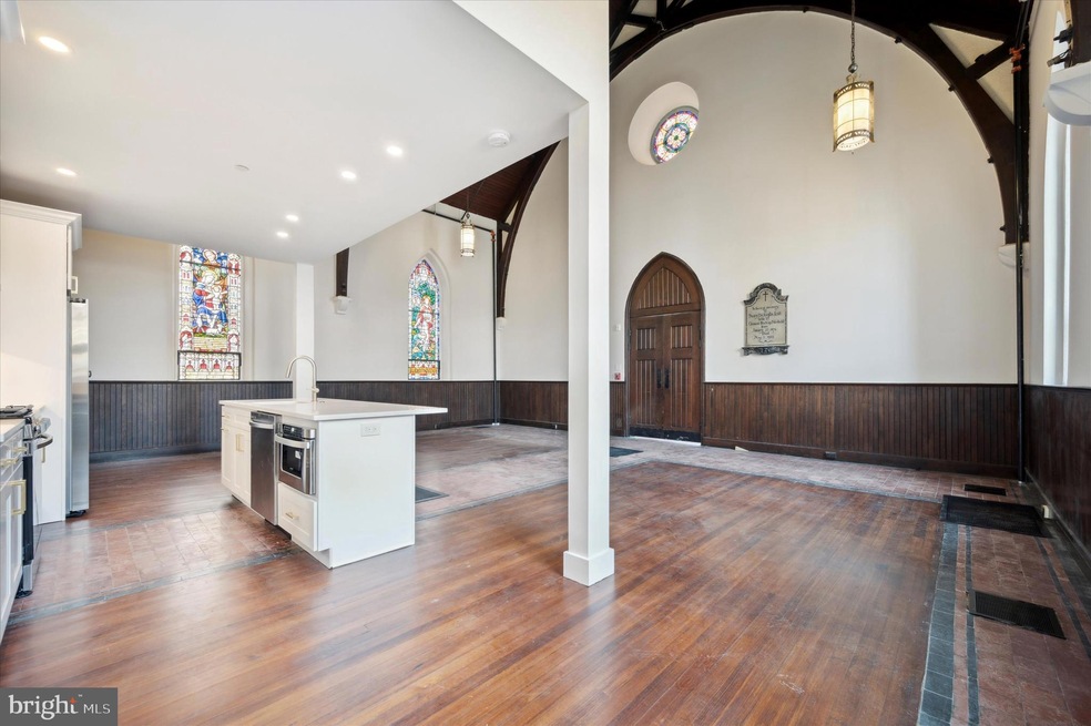 430 York Rd unit 1, Jenkintown, PA 19046 - photo 1