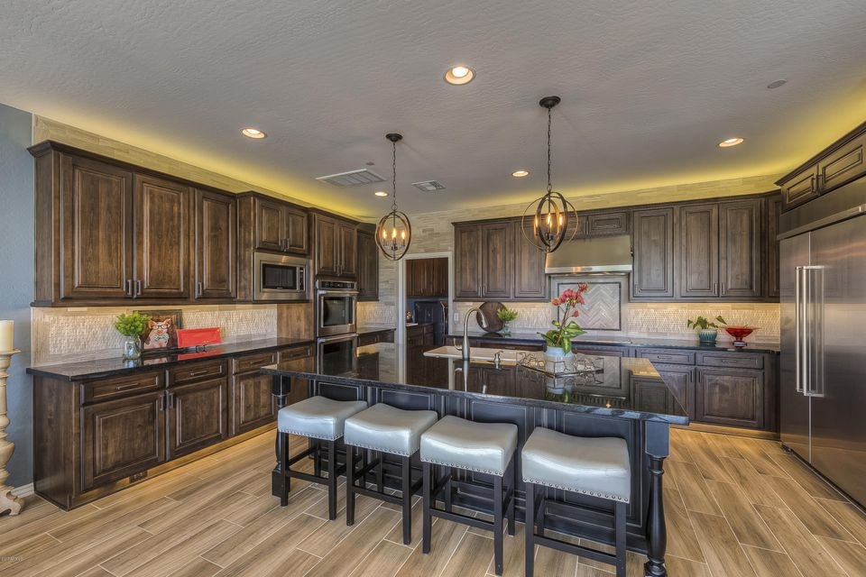 010_Kitchen