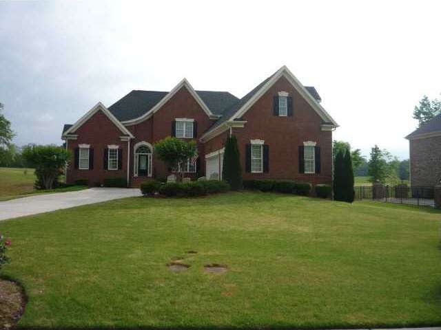 517 Birkdale Blvd, Carrollton, GA 30116 - photo 1