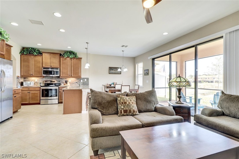 Living Family, Open Floor Plan.