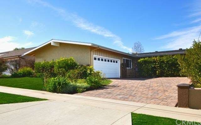 Curb appeal galore! Brand new paver driveway offer