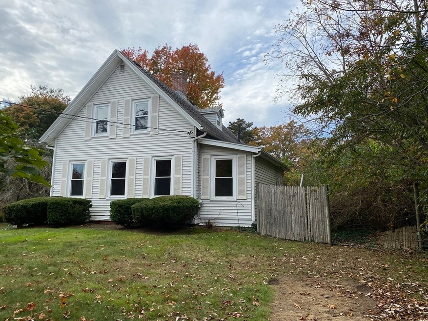 375 Salem St, Rockland, MA 02370 - photo 1