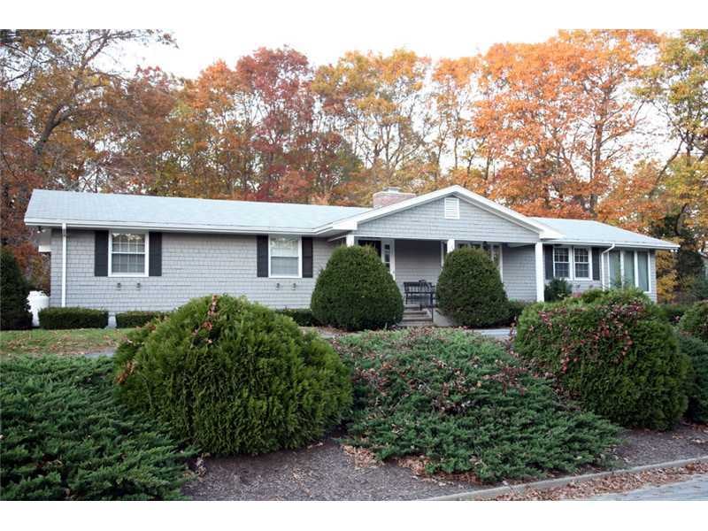 2 Sunset Dr, Manville, RI 02838 - photo 1