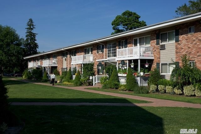 unlisted-address, Hauppauge, NY 11788 - photo 1