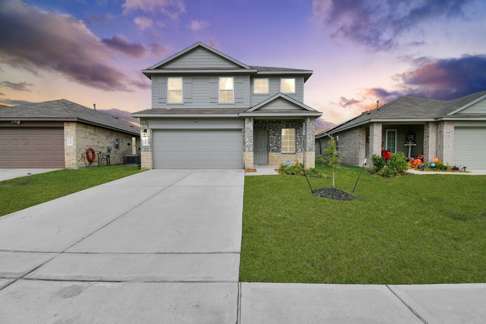 5443 Pinetree Crescent Ln, Spring, TX 77373 - photo 1