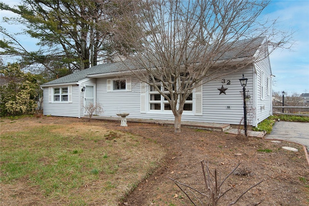 32 E Beach Rd, Charlestown, RI 02813 - photo 1