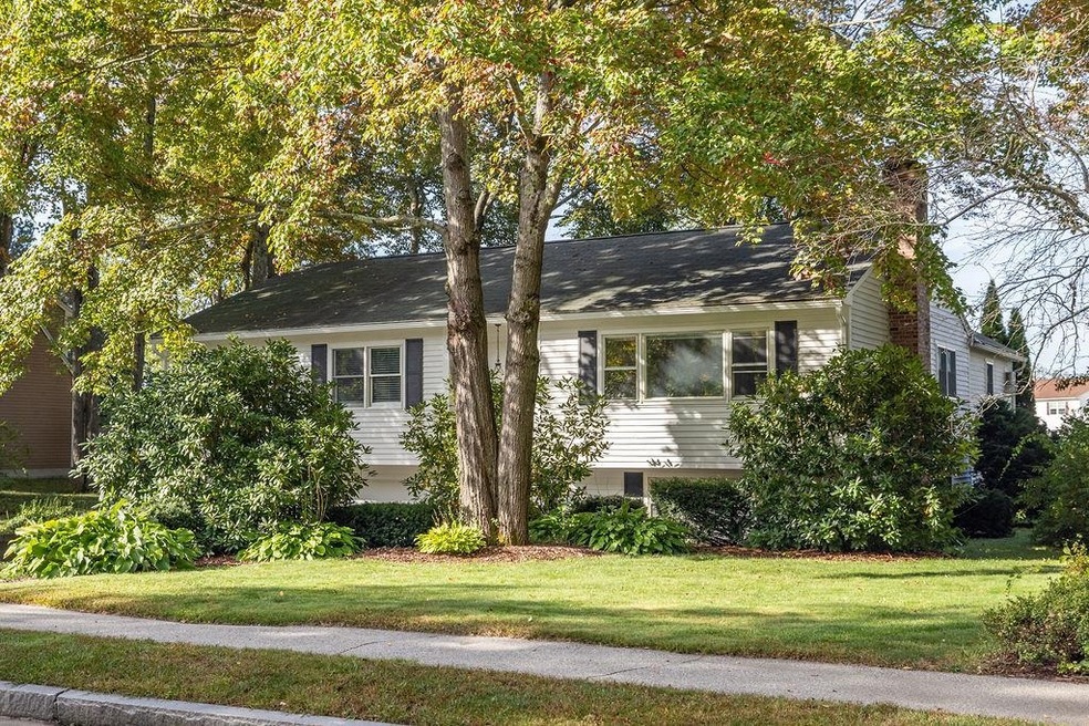 10 New Castle St, Concord, NH 03301 - photo 1