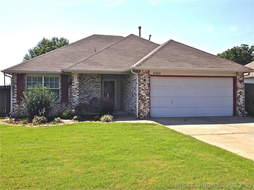 4200 S Redbud Ave, Broken Arrow, OK 74011 - photo 1
