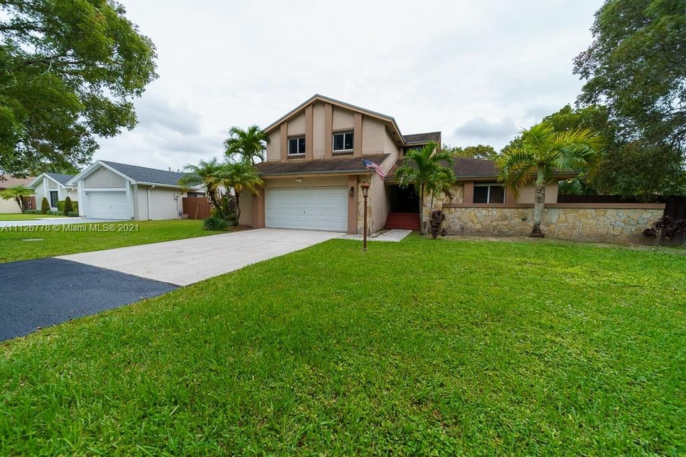 5443 SW 151st Place, Miami, FL 33185 - photo 1