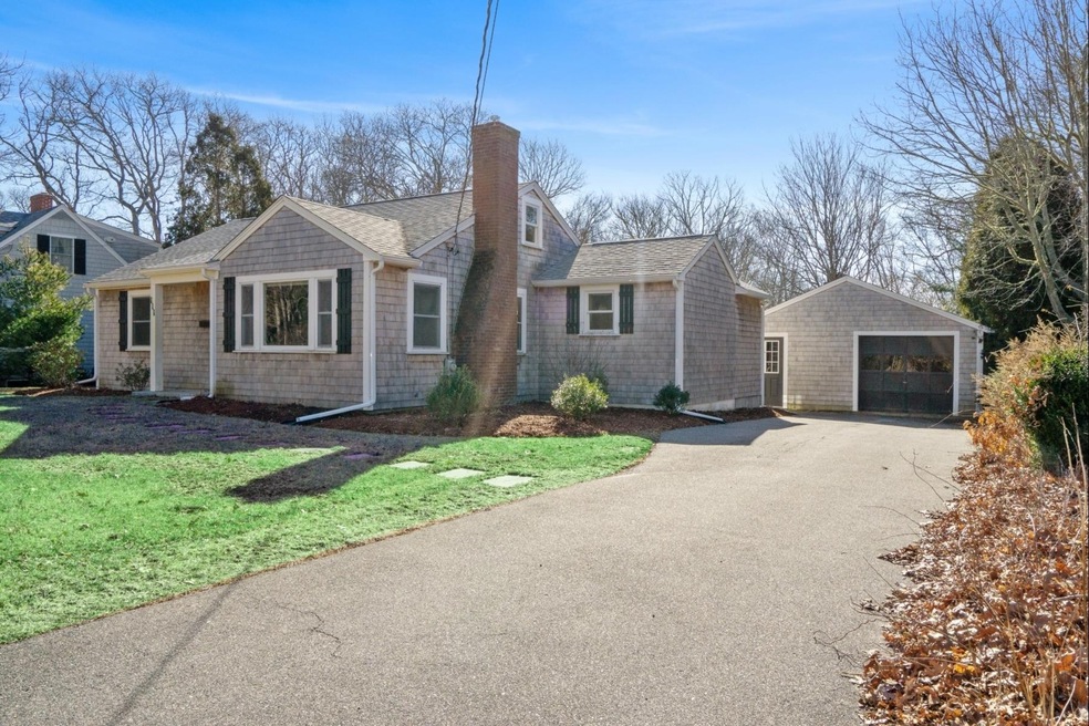111-jericho-path-falmouth-ma-usa-031
