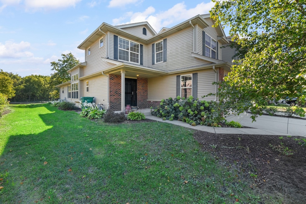 Pending $329,900 • Co-Listing Agent