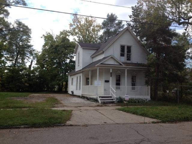 128 Fair SE
