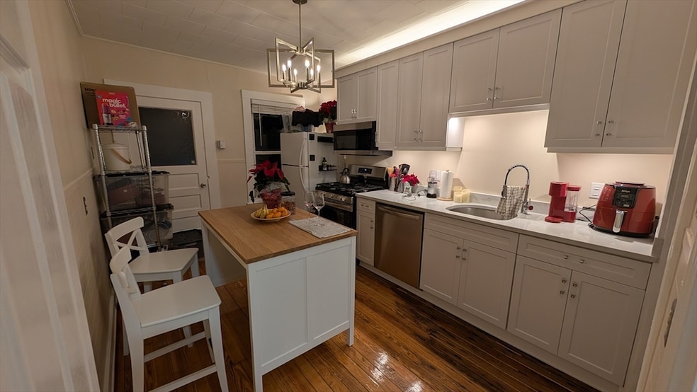 For Rent $2,600/month