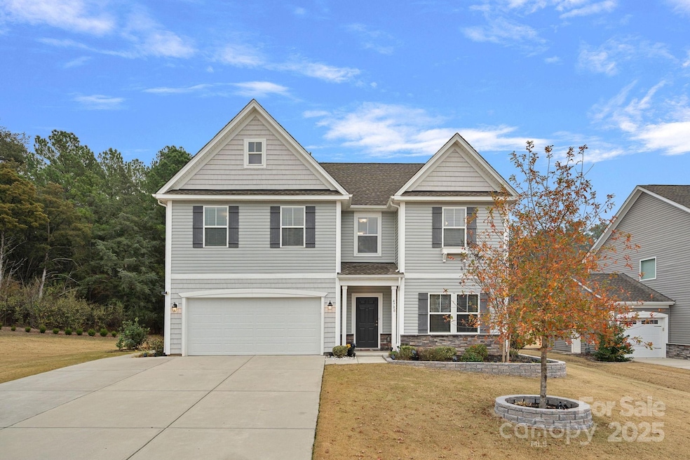4780 Selhurst Dr, Fort Mill, SC 29707 - photo 1