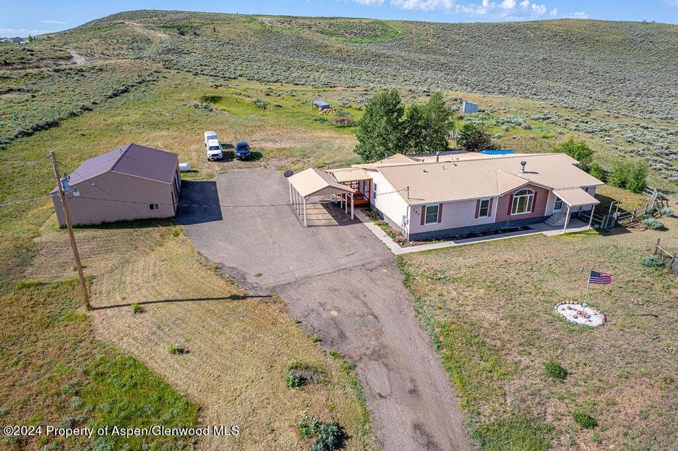 180 Cortner Ln, Craig, CO 81625 - photo 1