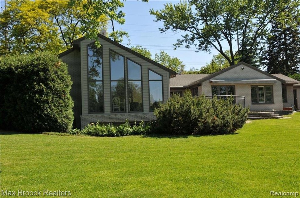 Gorgeous Home On OHGC