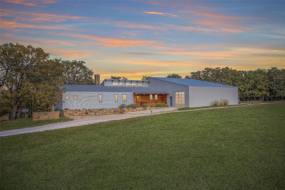 3116 Harwell Lake Rd, Weatherford, TX 76088 - photo 1