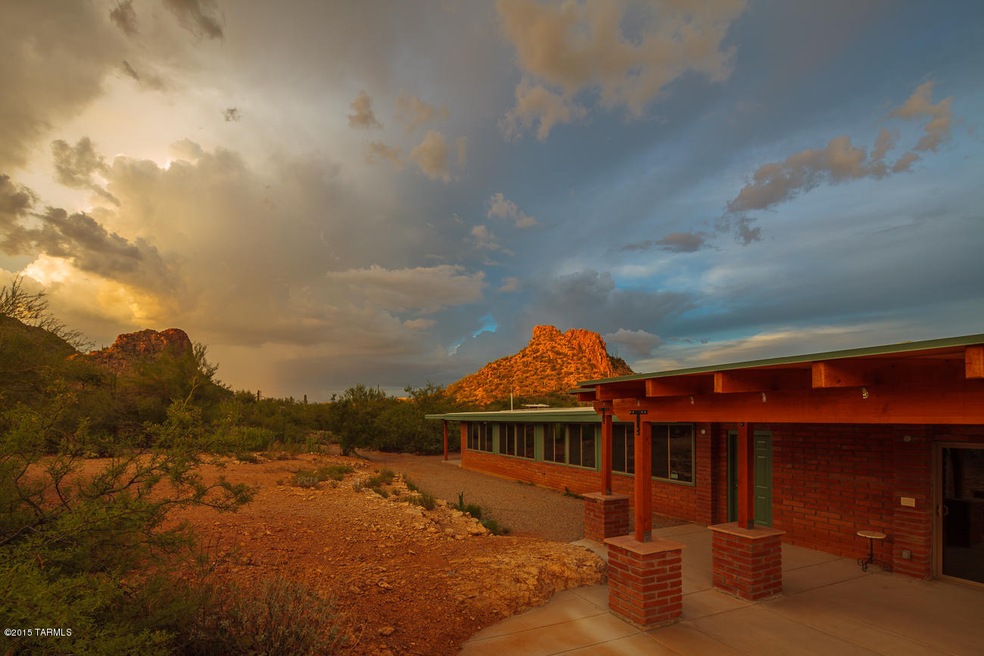 20150831_3610-milton-tucson_0118-mls