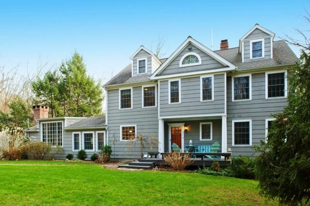 Exciting unique colonial with alot of living space
