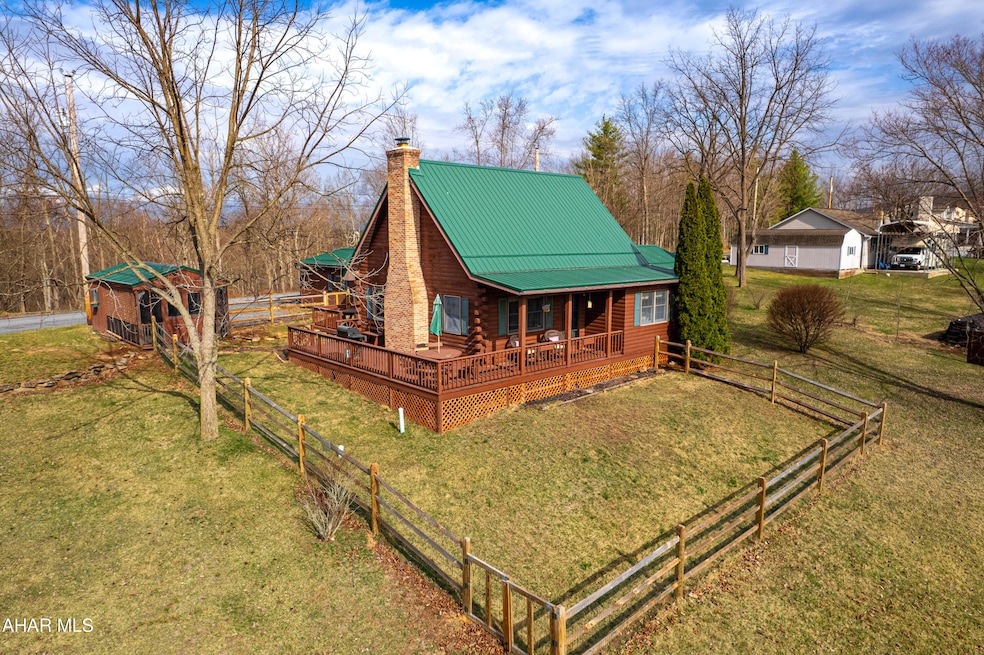 Sold $305,000