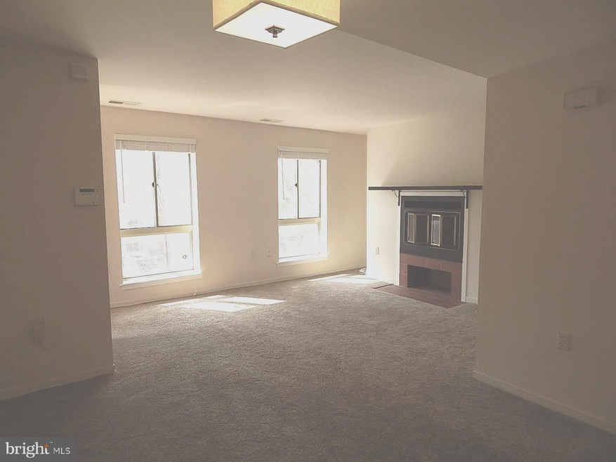 8 W Lee St unit 8, Baltimore, MD 21201 - photo 1