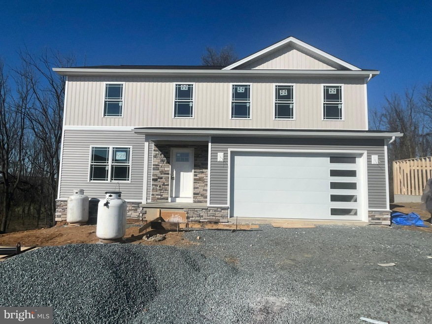 426 Frick Ave, Waynesboro, PA 17268 - photo 1